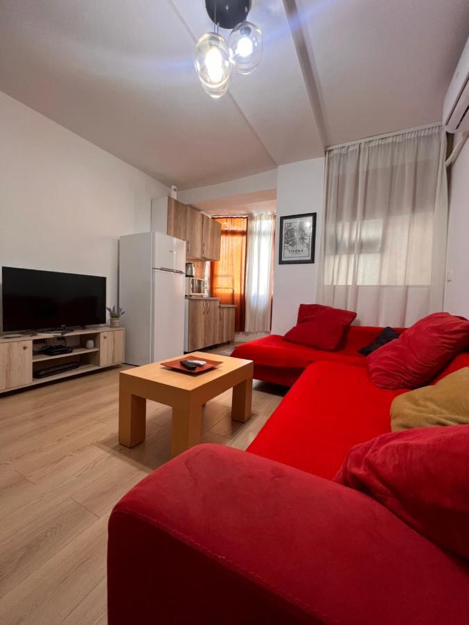 Alea1 Apartment Тирана Экстерьер фото